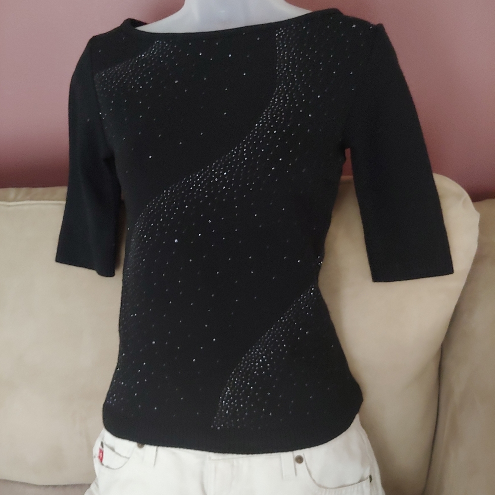 A. Byer black Sweater. Med